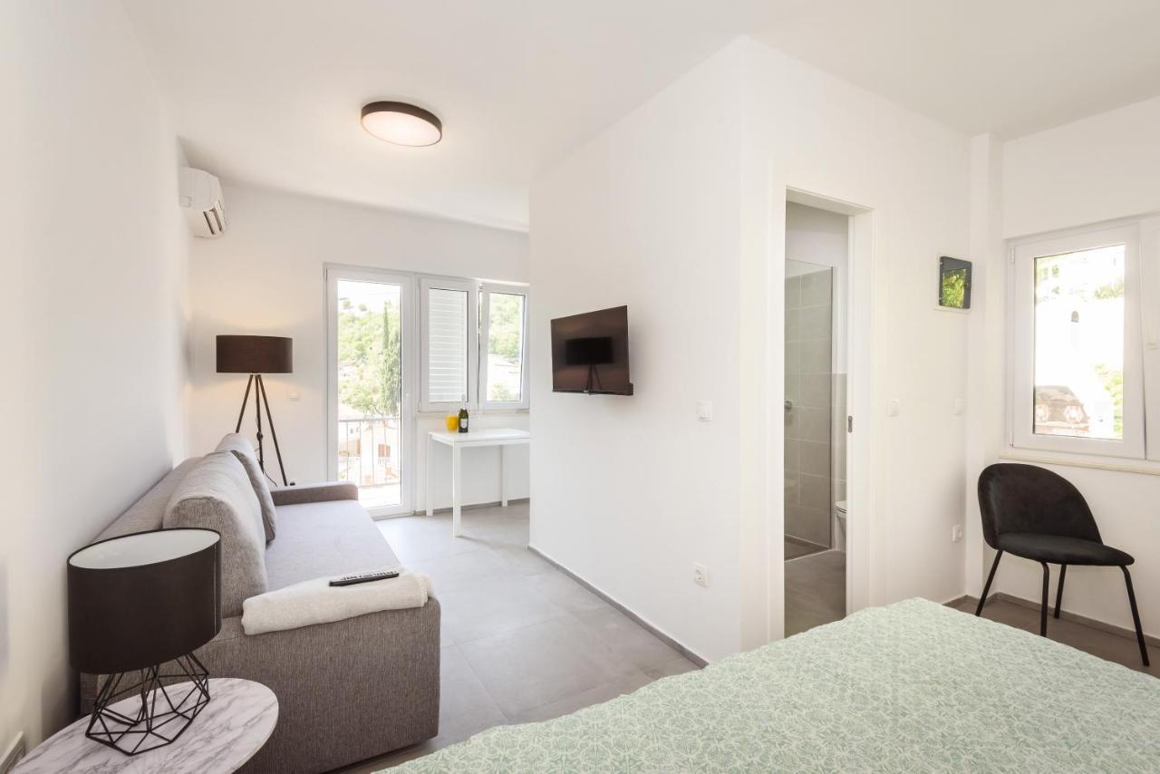 شقة Duboka  في Family House Grey المظهر الخارجي الصورة
